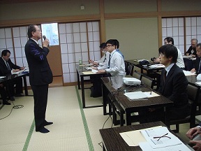 謝辞 岩瀬副理事長